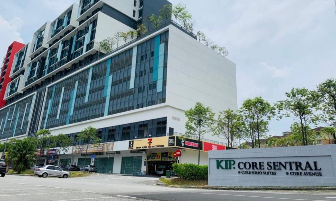 Core Soho Designer Suite @ Klia Σεπάνγκ Εξωτερικό φωτογραφία